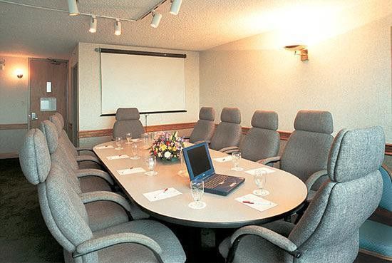 Holiday Inn Chicago Midway Airport S By Ihg Съоръжения снимка